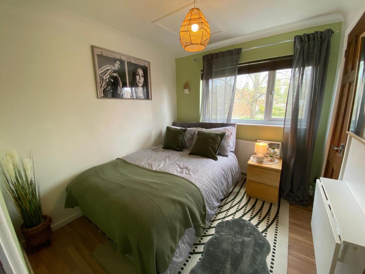Host & Stay - Cotman Close Milton Keynes Exterior photo